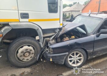 Внаслідок потрійної ДТП на Хустщині травмувалося 5 людей, в тому числі – немовля