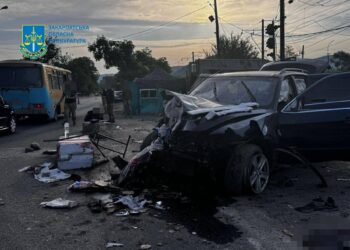 Водійку, що п'яною за кермом BMW X5 на блокпосту в Перечині смертельно травмувала прикордонника, взяли під варту