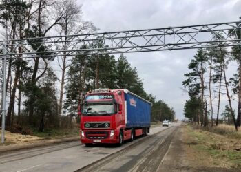 За перевантаження фур на Закарпатті порушники сплатять понад 800 тис. грн штрафів –