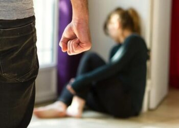 Закарпатець, який прикував дружину ланцюгом на 10 днів, відбувся умовним строком