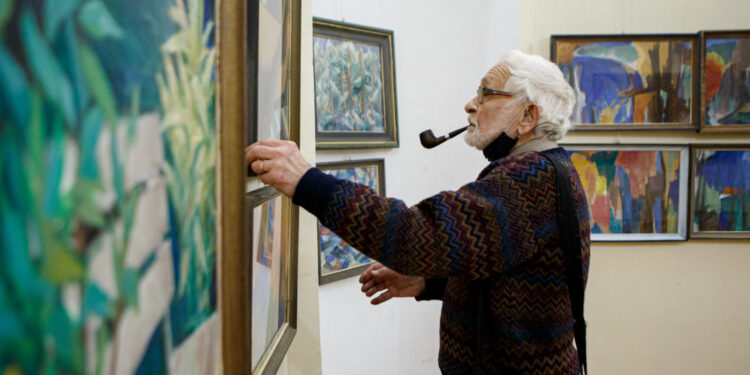 Закарпаття прощається з видатним митцем: на 95 році життя помер народний художник Володимир Микита –