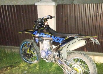 Жінку з Бедевлі на Тячівщині судитимуть за те, що передала мотоцикл підлітку