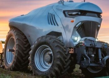 Китай представив перший автономний електротрактор Honghu T70 – Техніка