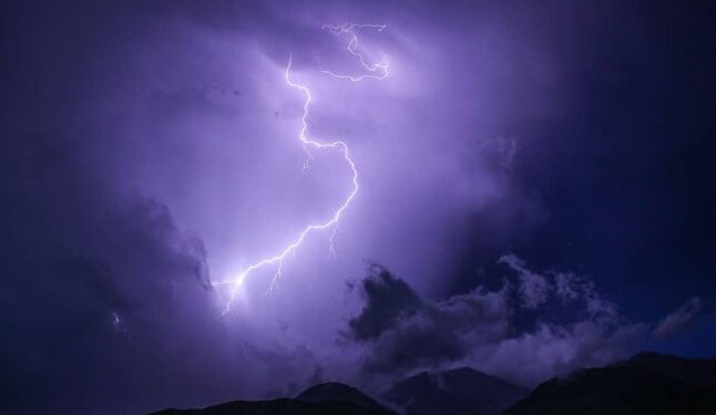 Частину області накриє гроза та сильні зливи: негода вже насувається — Закарпаття