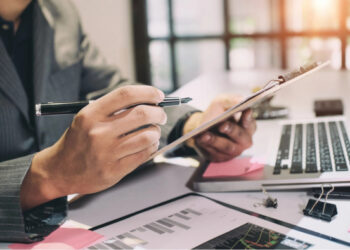 65 млн грн втрат, неефективні управлінські рішення на 171 мільйон та інші підсумки фінансового контролю на Закарпатті