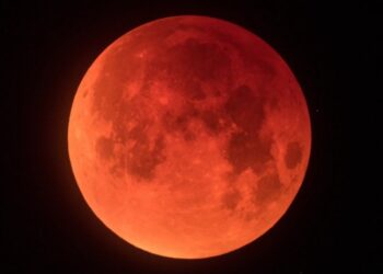 У вересні буде повне місячне затемнення: якого числа та о котрій годині — Закарпаття