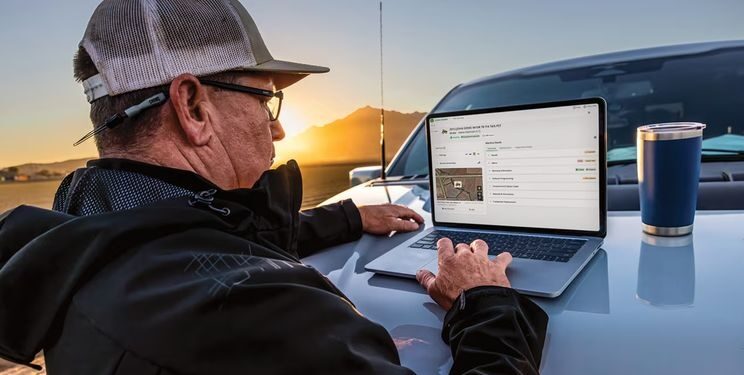 John Deere запустив цифровий сервіс для самостійного ремонту техніки – Техніка