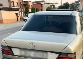 Помітили ознаки підробки: патрульні розповіли про випадок в Ужгороді — Закарпаття