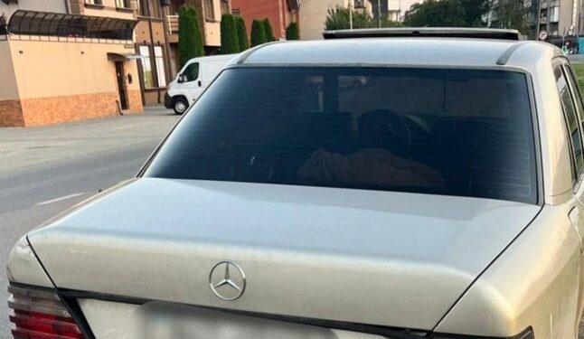 Помітили ознаки підробки: патрульні розповіли про випадок в Ужгороді — Закарпаття