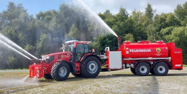 У Німеччині зробили з John Deere 6R 250 пожежний трактор – Техніка