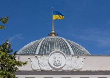 У Верховній Раді розглянуть дозвіл на виїзд за кордон чоловікам до 24 років — Закарпаття