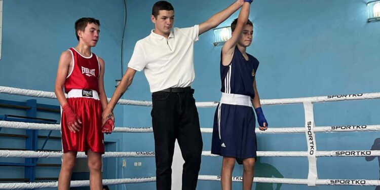 Боксери з Надвірної вдало виступили у турнірі пам’яті Андрія Глебчука – Спорт