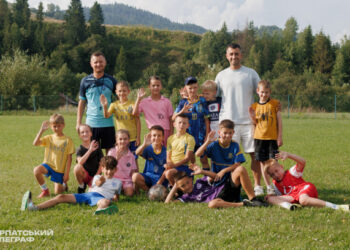 «Боржава»: Як футбольна школа змінює життя дітей у селах Закарпаття