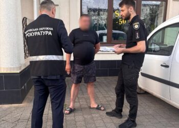 До справи про крадіжку 5,5 млн грн на будівництві шкільного спорткомплексу в Поляні на Мукачівщині додано 5 нових епізодів (ФОТО)