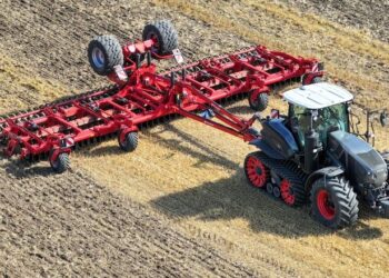 Kverneland випустила нову важку дискову борону шириною 10,25 м – Техніка