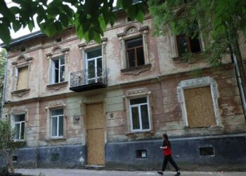 Економіка: У Львові вирішили зберегти історичний будинок, пошкоджений російським обстрілом