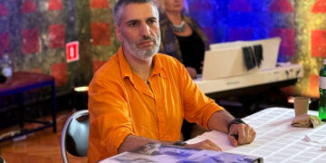 Фотограф Михайло Дорогович презентував фотоальбом «Відвертість»