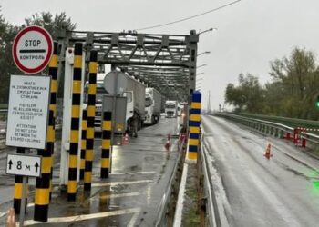 Кабмін виділив майже 700 млн на дороги і пункти пропуску Закарпаття –