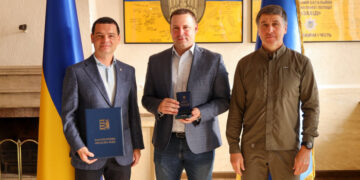 Керівники Закарпаття зустрілися із Генконсулом Чехії у Львові, який завершує свою дипмісію в Україні