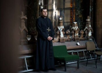 Костел Святого Миколая в Києві пережив пожежу, але може не пережити бюрократії – настоятель