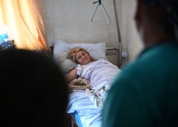 Лікарі повідомили про стан постраждалих унаслідок ракетного удару по заводу в Мукачеві (ФОТО)