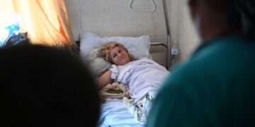 Лікарі повідомили про стан постраждалих унаслідок ракетного удару по заводу в Мукачеві (ФОТО)