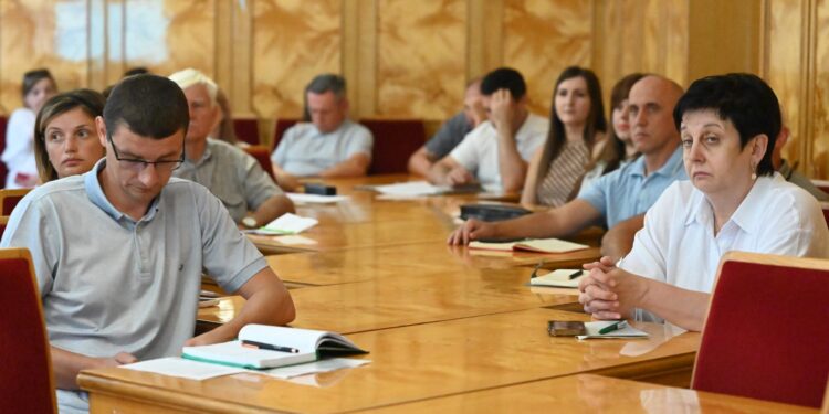 Медики Закарпаття б’ють на сполох через низьку вакцинацію гепатиту В та недіагностований ВІЛ (ФОТО)