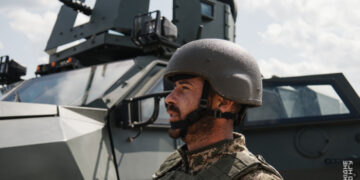 Мобільна вогнева міць навчання гвардійців Закарпаття на бронетехніці