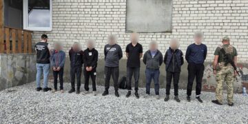 На Хустщині затримали п’ятьох чоловіків, які намагалися прорватися до Румунії (ФОТО)