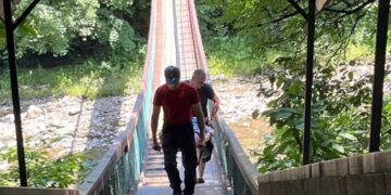 На Рахівщині туристка травмувала ногу під час екскурсії на екоферму (ФОТО)