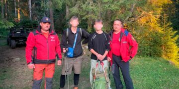 На Рахівщині врятували двох туристів, які заблукали поблизу гори Туркул