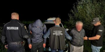 На Рахівщині затримали переправника, який за $6 тисяч водив ухилянтів через Тису (ФОТО)