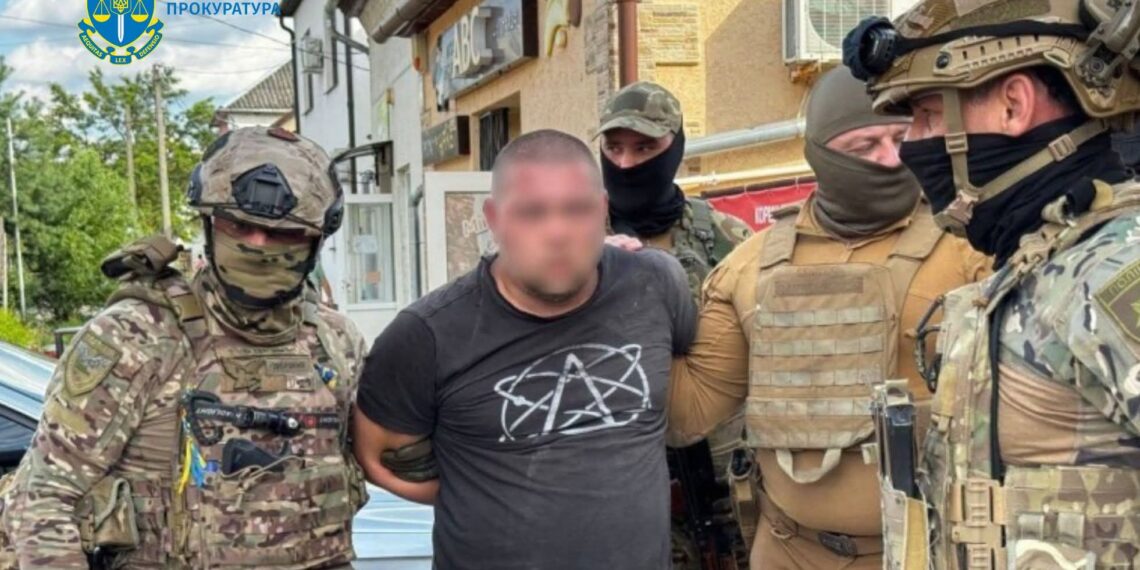 На Закарпатті експравоохоронець отримав 7 років за наркоторгівлю (ФОТО)