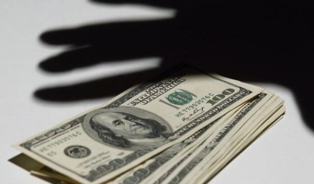 На Закарпатті підозрюваного у крадіжці понад 33 тис. доларів взято під варту