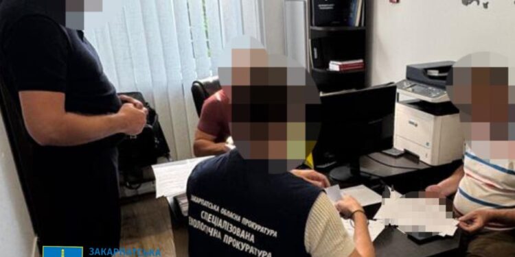 На Закарпатті посадовець допустив вирубку лісу в заповіднику на 4,5 млн грн (ФОТО)