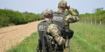 На Закарпатті прикордонник втік до Угорщини під час служби (ФОТО)