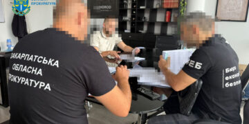 На Закарпатті службовці і підрядник підозрюються у розтраті 4,1 млн грн (ФОТО)