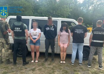 На Закарпатті викрили «трансфер» ухилянтів до ЄС за $11 тисяч (ФОТО)