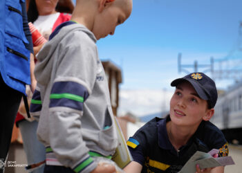 На Закарпаття прибули евакуйовані родини з Дніпропетровщини (ФОТО)