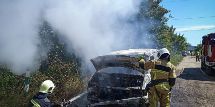Невдале “тихе полювання”: на Берегівщині  згоріло авто грибників –