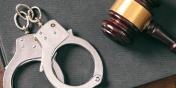 “Отримала $3 тис. за повернення тіла з окупованої території”. Жительці Тернопільської області оголосили підозру