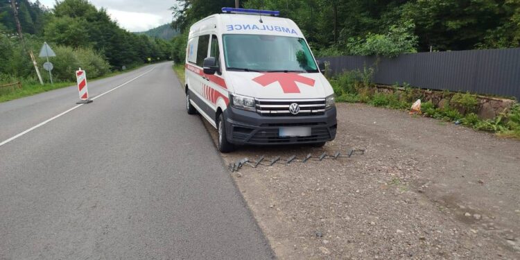 Перевозив ухилянтів з Київщини до Закарпаття на “швидкій” (ФОТО)