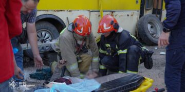 Після ракетного удару в Мукачеві шестеро пацієнтів із переломами та черепно-мозовими травмами у лікарні (ФОТО)