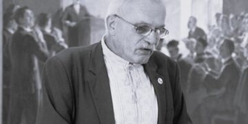 Правнук Івана Франка помер у день народження прадіда-поета