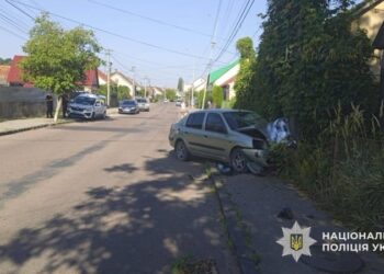 У Хусті автомобіль насмерть збив велосипедистку (ФОТО)