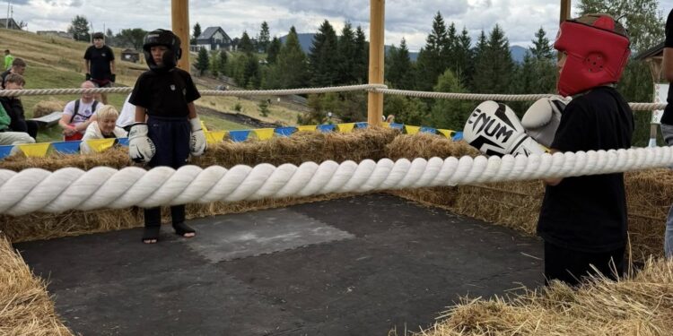 У Яблуниці відбувся “Кубок Перців” з кікбоксингу – Спорт