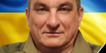 У Мукачеві попрощаються з полеглим військовим Олегом Рабчуком (ФОТО)