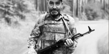 У Поляні на Мукачівщині у вівторок проведуть в останню дорогу Романа Лисенка, що поліг на Сумщині (ФОТО)