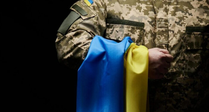 Уряд затвердив порядок виплати допомоги родинам загиблих добровольців