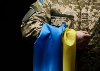 Уряд затвердив порядок виплати допомоги родинам загиблих добровольців